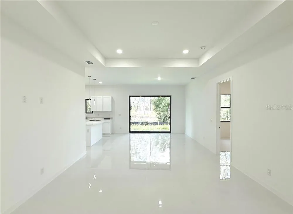 4322 KISMET PARKWAY W Cape Coral, FL 33993