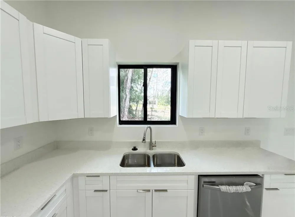 4322 KISMET PARKWAY W Cape Coral, FL 33993