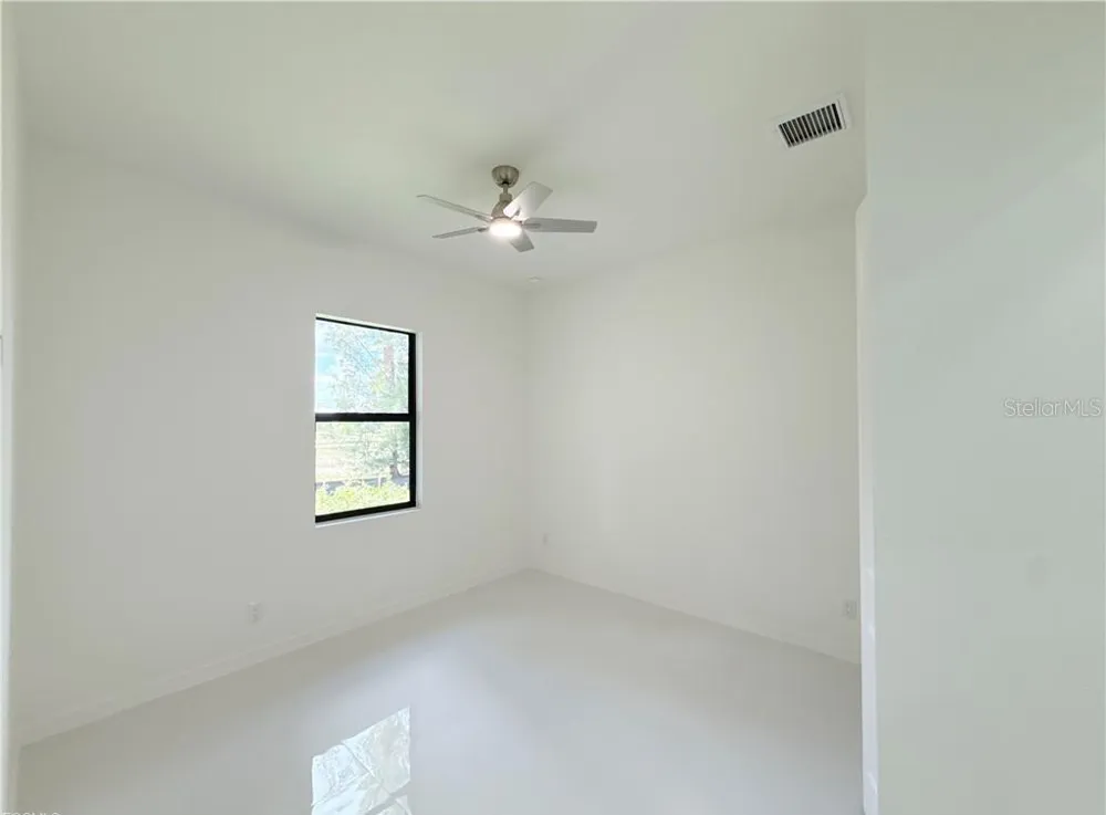 4322 KISMET PARKWAY W Cape Coral, FL 33993