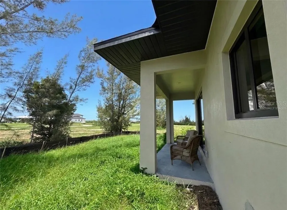 4322 KISMET PARKWAY W Cape Coral, FL 33993