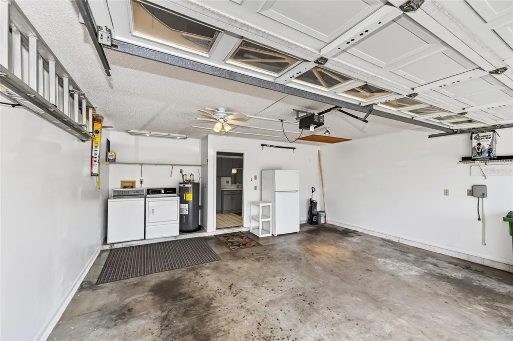 3886 40TH AVENUE W Bradenton, FL 34205
