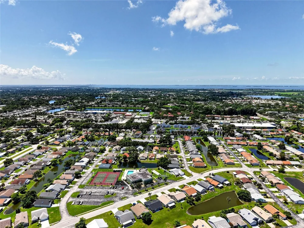 3886 40TH AVENUE W Bradenton, FL 34205