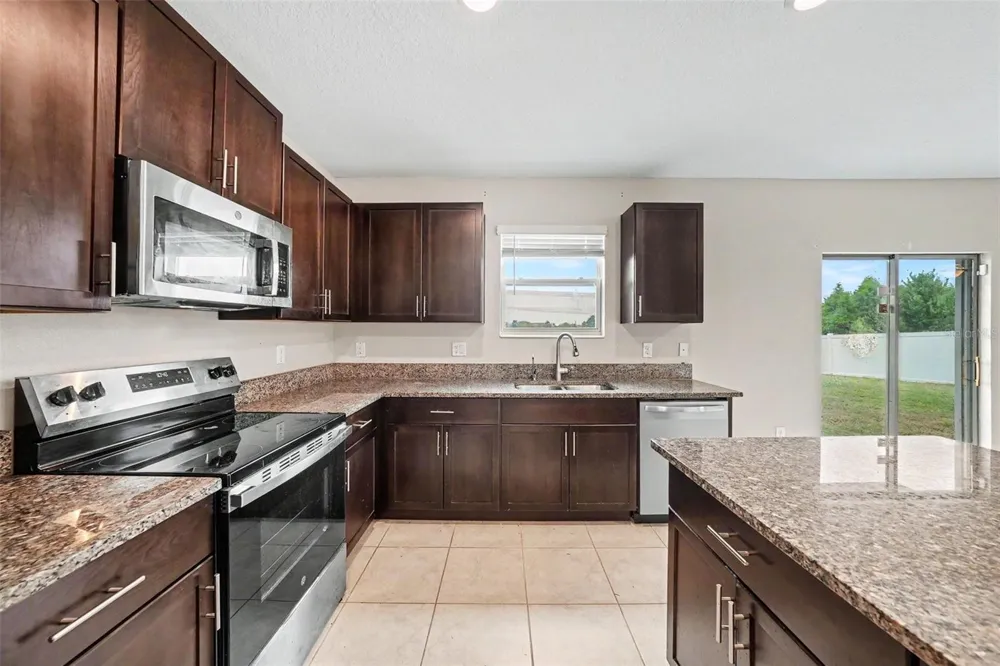1507 GOLDEN GLOW DRIVE Ruskin, FL 33570