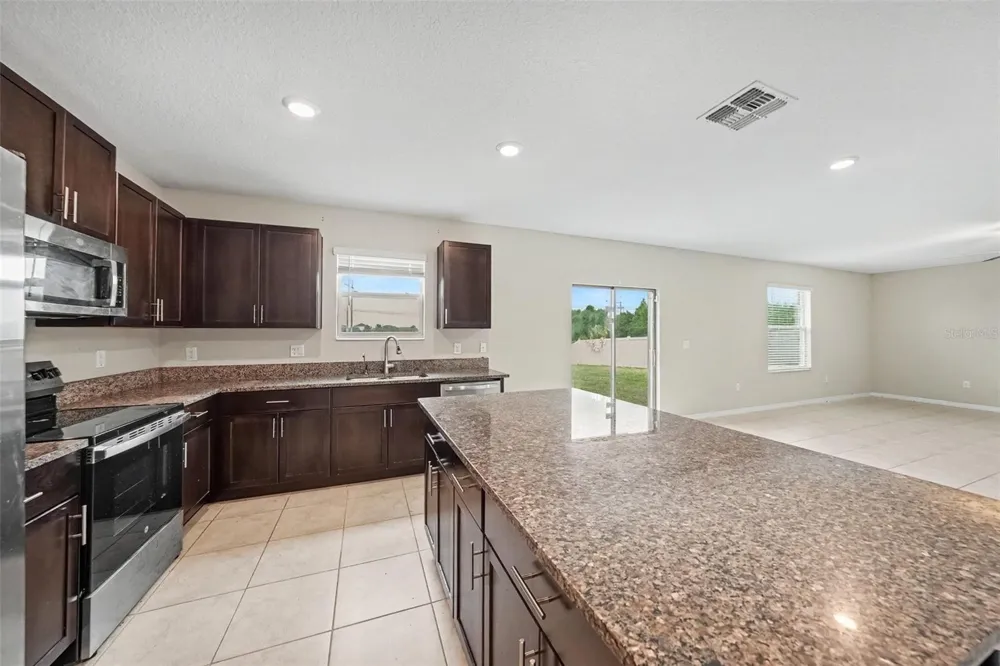 1507 GOLDEN GLOW DRIVE Ruskin, FL 33570