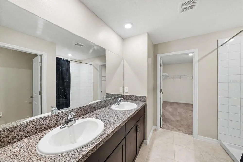 1507 GOLDEN GLOW DRIVE Ruskin, FL 33570