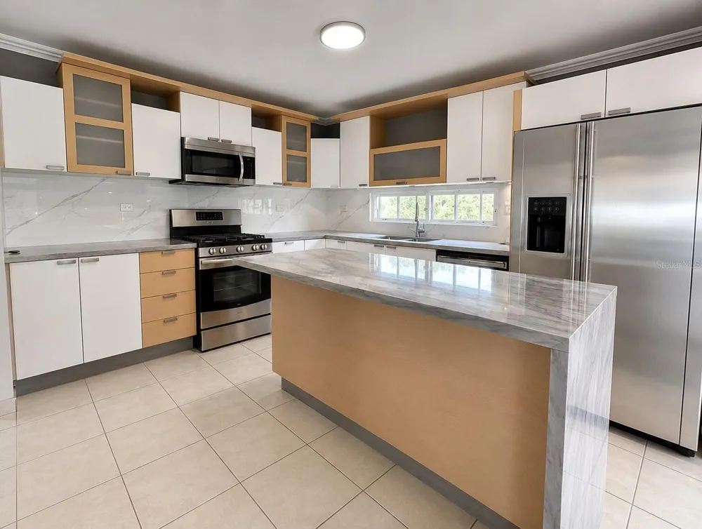 J51 CALLE CARMO Dorado, PR 00646