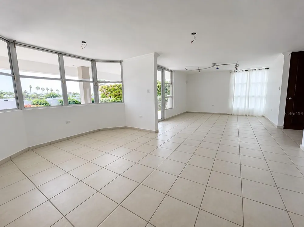 J51 CALLE CARMO Dorado, PR 00646