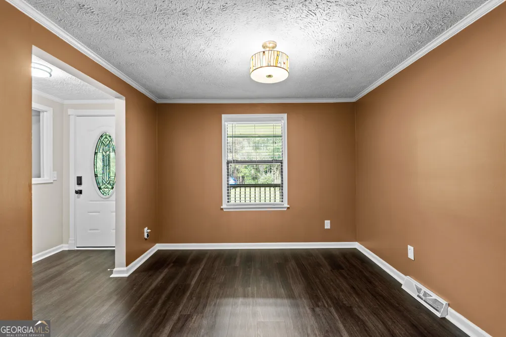 147 Lincoln ST Hogansville, GA 30230