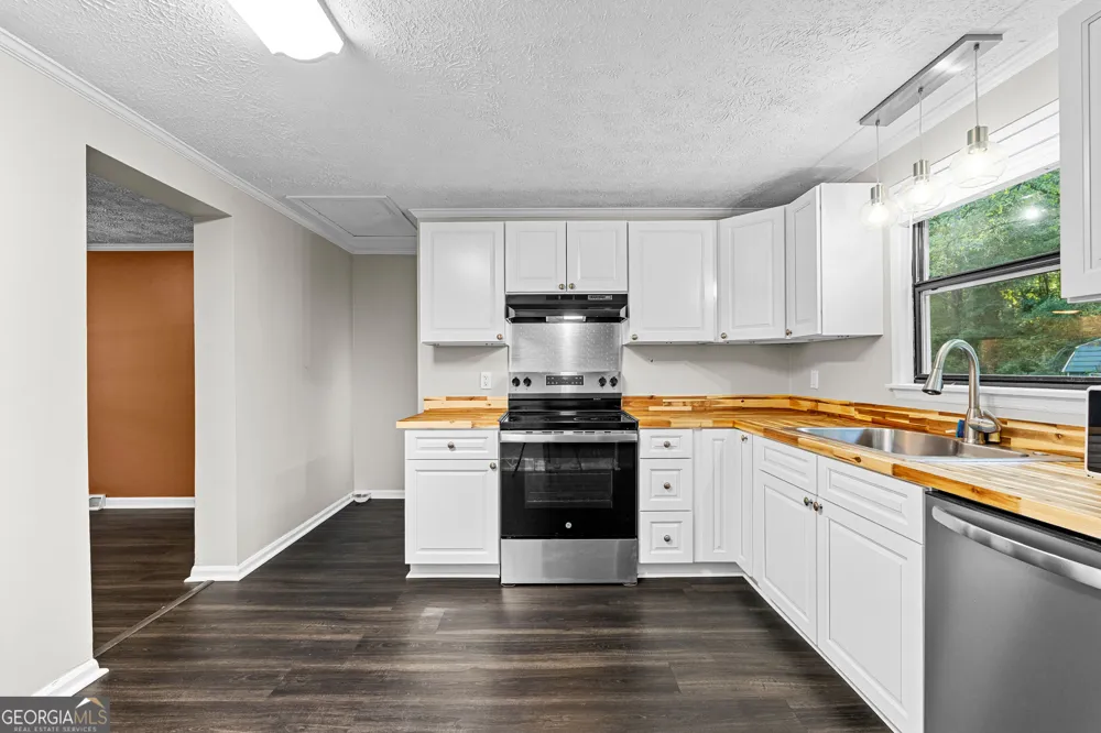 147 Lincoln ST Hogansville, GA 30230
