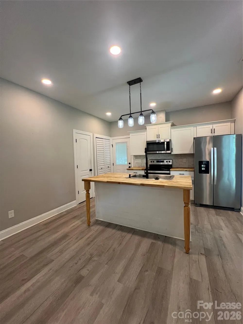 2425 Milton Avenue Gastonia, NC 28052