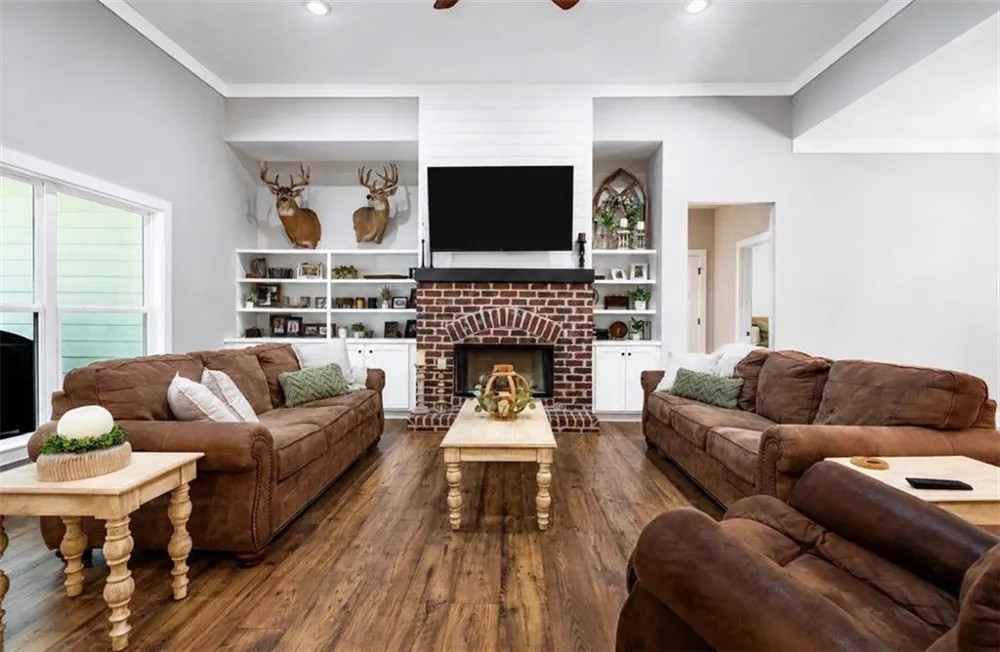 16 Stratford Way Kingston, GA 30145
