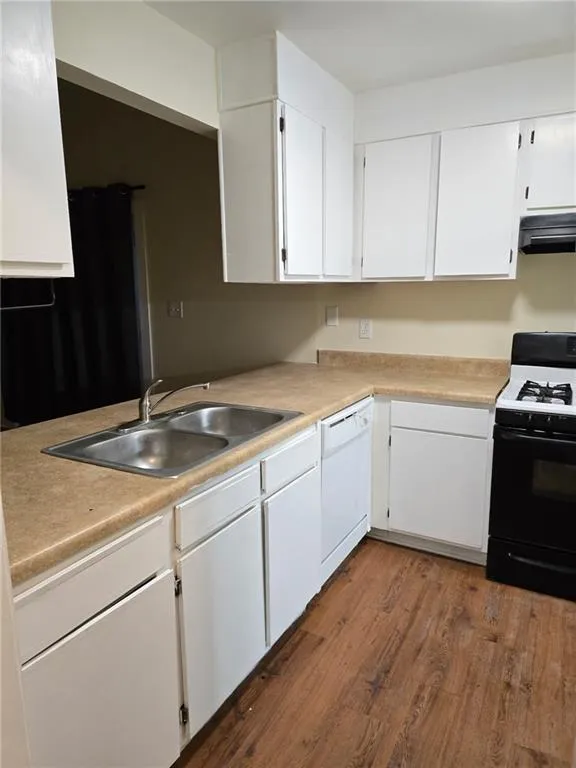 1225 Oakplace Drive SW #D Marietta, GA 30008