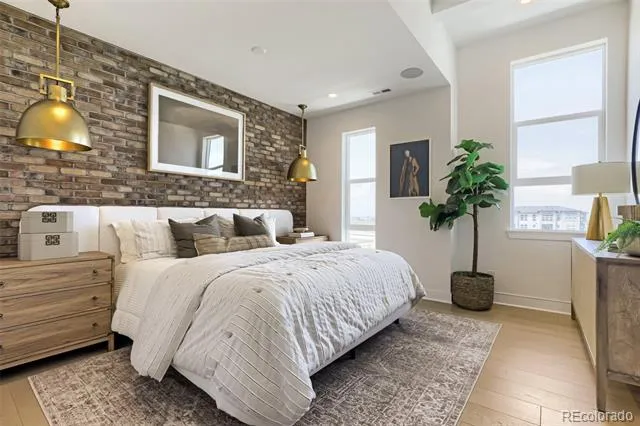 6272 Killarney Street Aurora, CO 80019