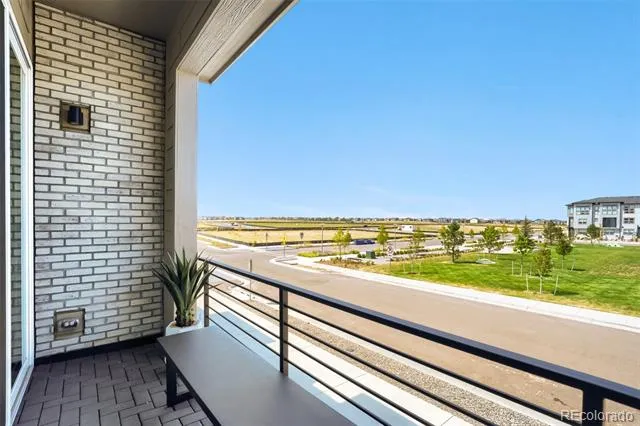6272 Killarney Street Aurora, CO 80019