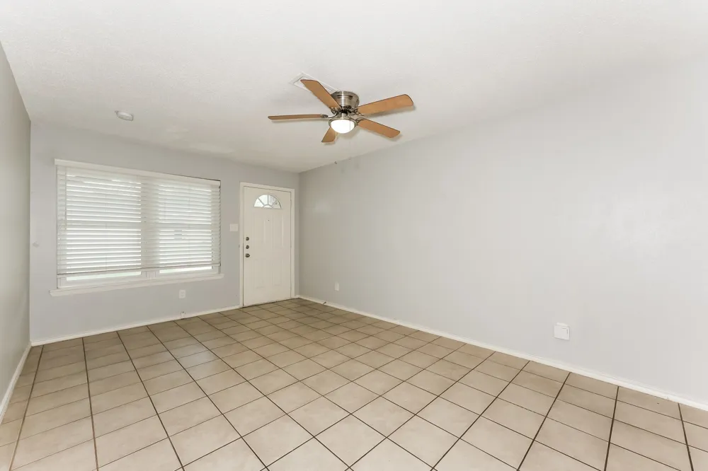 738 Lisa Lane Cedar Hill, TX 75104