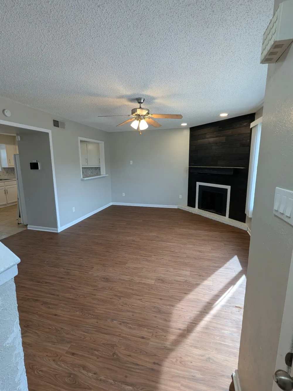 514 E Belt Line Road #A5 DeSoto, TX 75115