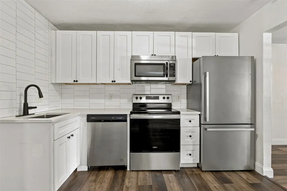 4363 Lisbon Street Fort Worth, TX 76107
