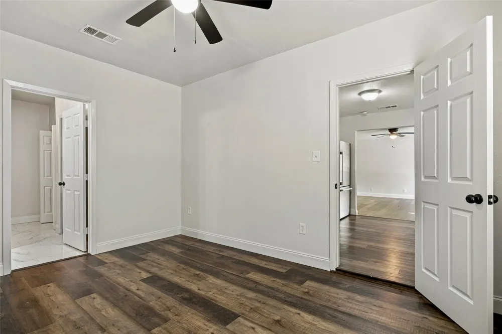 4363 Lisbon Street Fort Worth, TX 76107