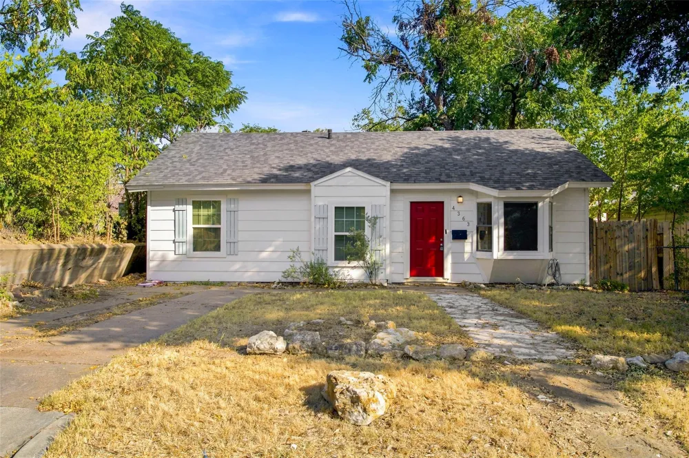 4363 Lisbon Street Fort Worth, TX 76107