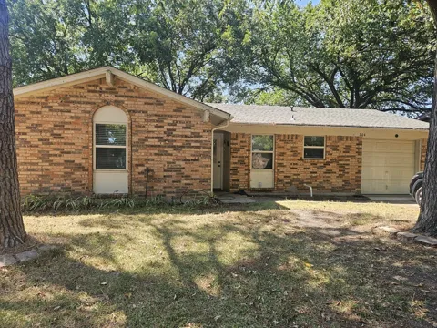 204 Duncan Way