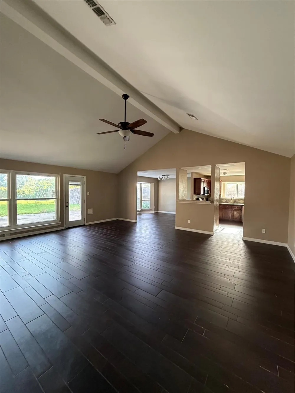 2118 Aberdeen Drive League City, TX 77573