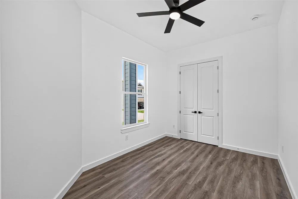 115 Capetown Lane Conroe, TX 77356