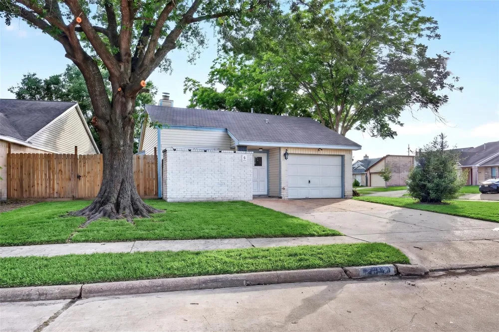19963 Sutton Falls Drive Cypress, TX 77433