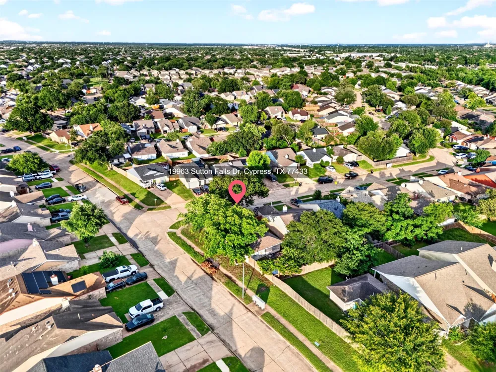 19963 Sutton Falls Drive Cypress, TX 77433