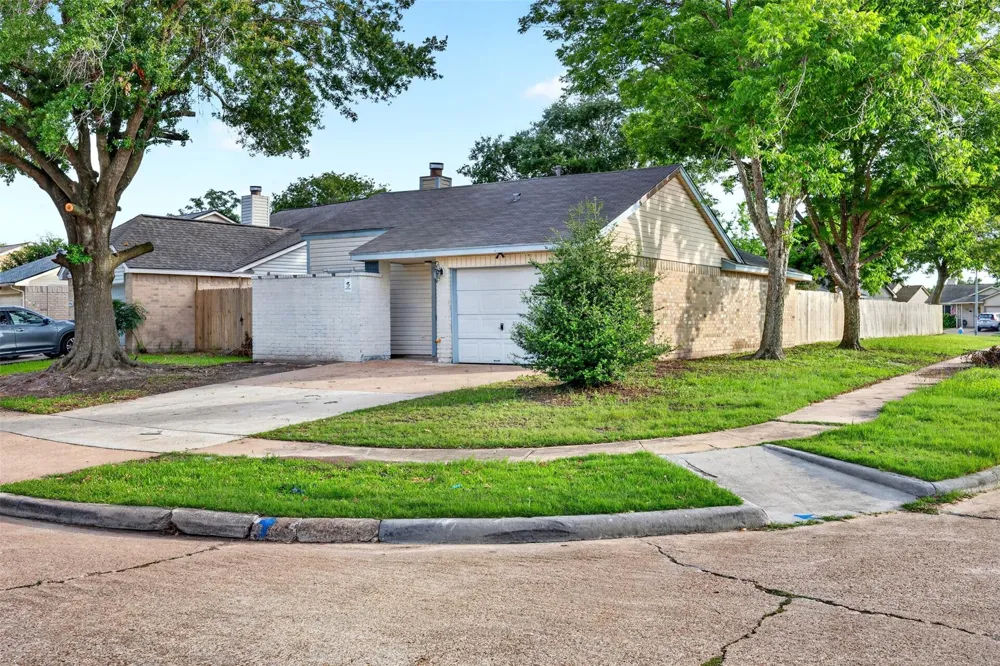 19963 Sutton Falls Drive Cypress, TX 77433