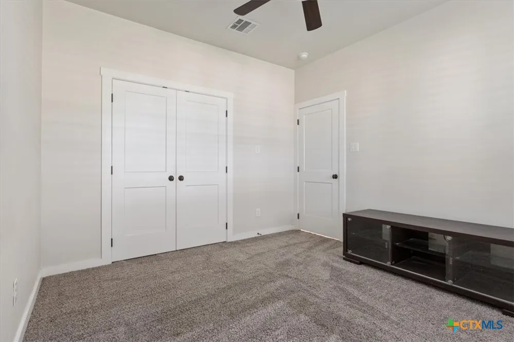 1438 Stone Russell Drive Salado, TX 76571