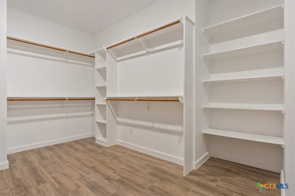 1438 Stone Russell Drive Salado, TX 76571