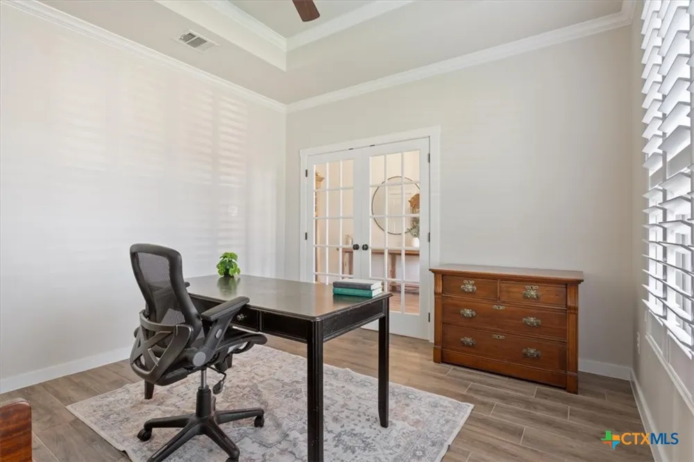 1438 Stone Russell Drive Salado, TX 76571