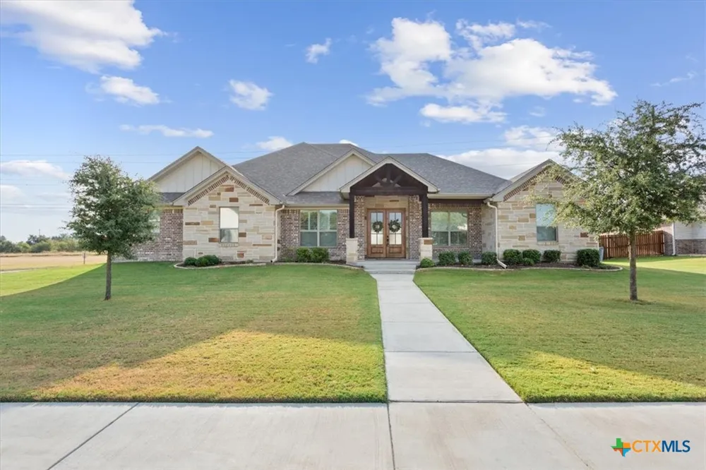 1438 Stone Russell Drive Salado, TX 76571