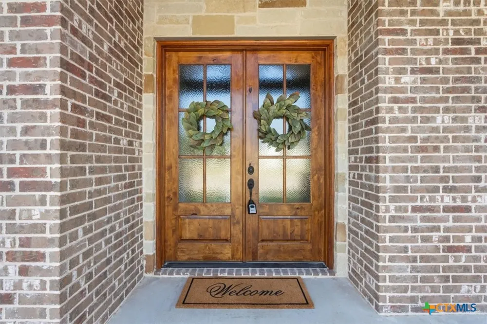 1438 Stone Russell Drive Salado, TX 76571
