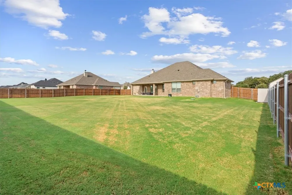 1438 Stone Russell Drive Salado, TX 76571