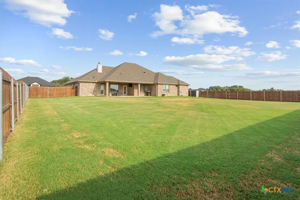 1438 Stone Russell Drive Salado, TX 76571