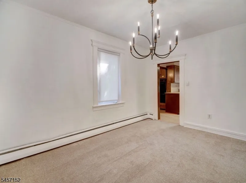 320 E 1St Ave Roselle, NJ 07203