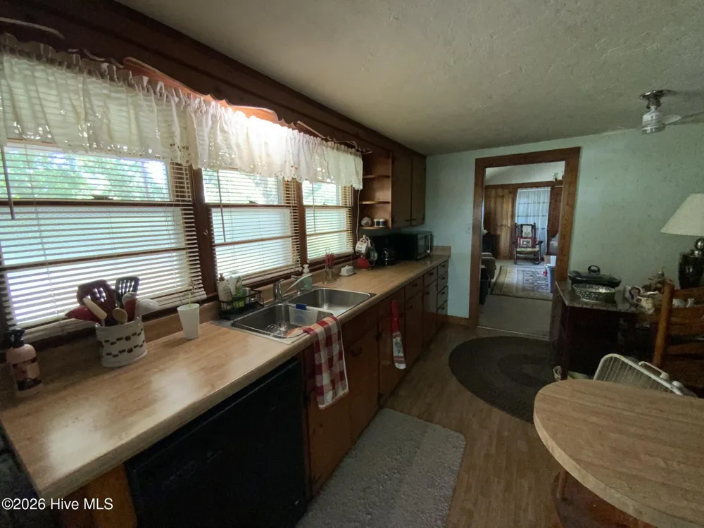 183 Colvard Avenue Andrews, NC 28901