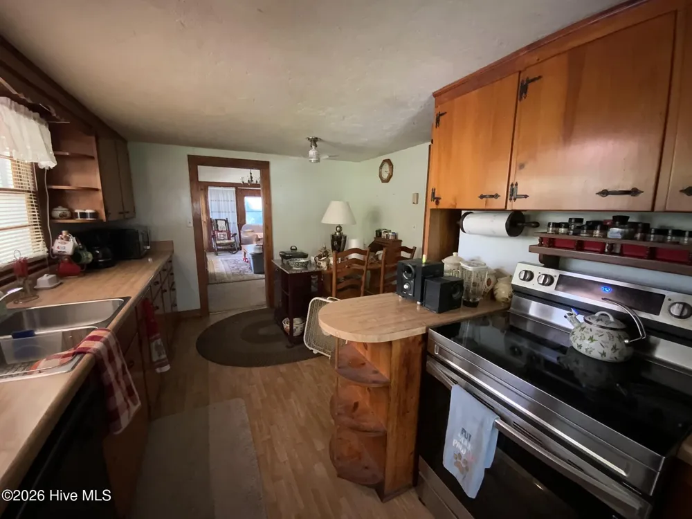 183 Colvard Avenue Andrews, NC 28901