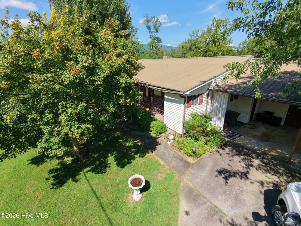 183 Colvard Avenue Andrews, NC 28901