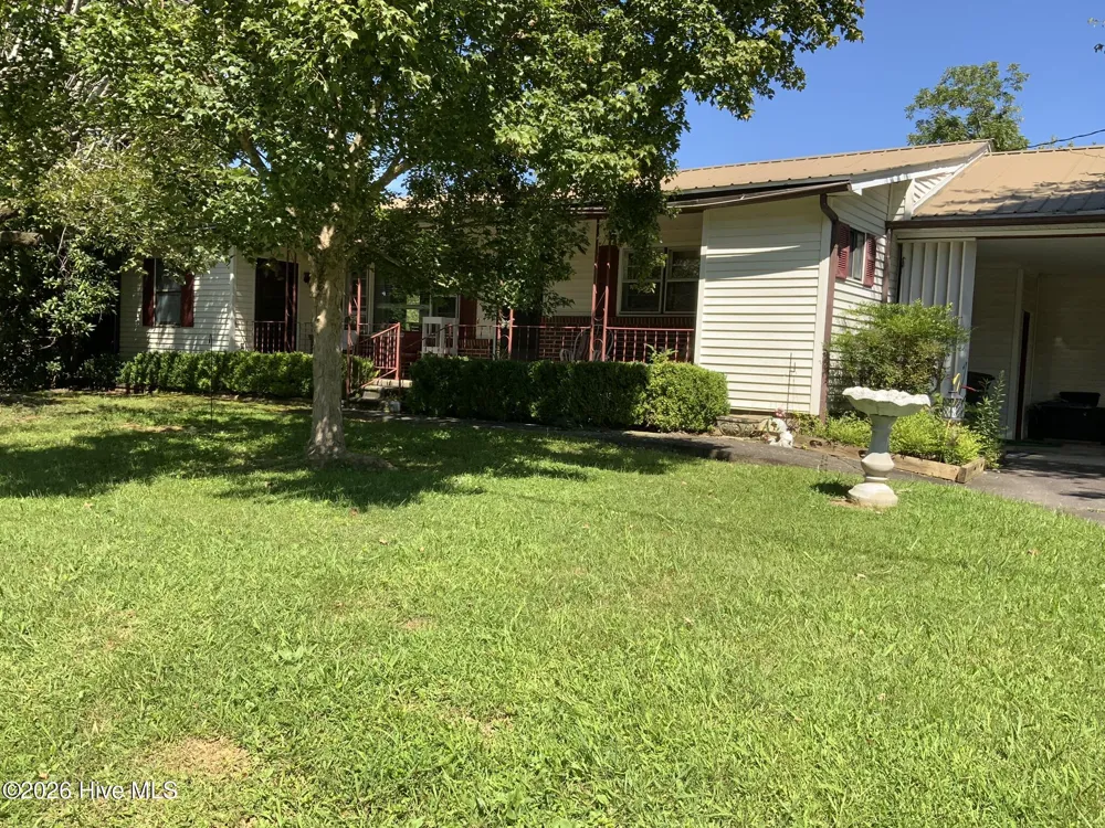 183 Colvard Avenue Andrews, NC 28901