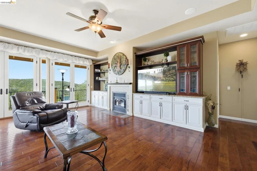 12808 Mammoth Mine Road Jamestown, CA 95327