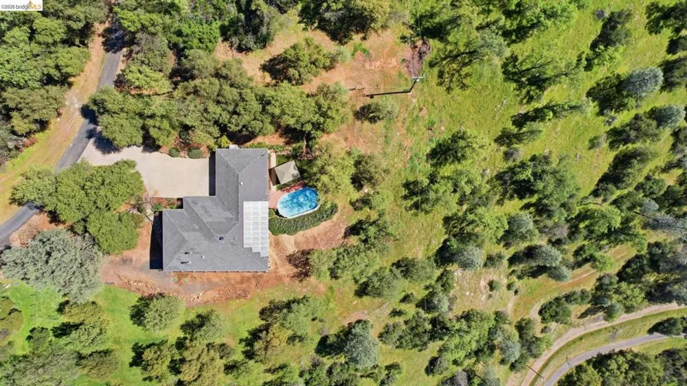 12808 Mammoth Mine Road Jamestown, CA 95327