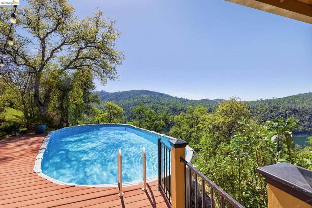 12808 Mammoth Mine Road Jamestown, CA 95327