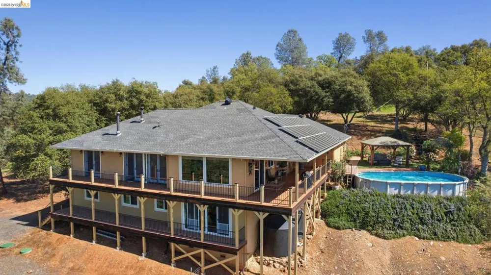 12808 Mammoth Mine Road Jamestown, CA 95327