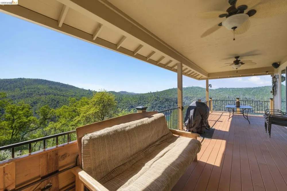 12808 Mammoth Mine Road Jamestown, CA 95327
