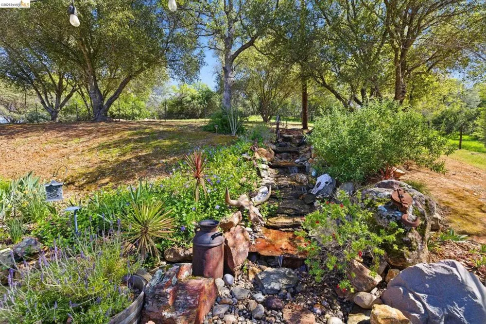 12808 Mammoth Mine Road Jamestown, CA 95327