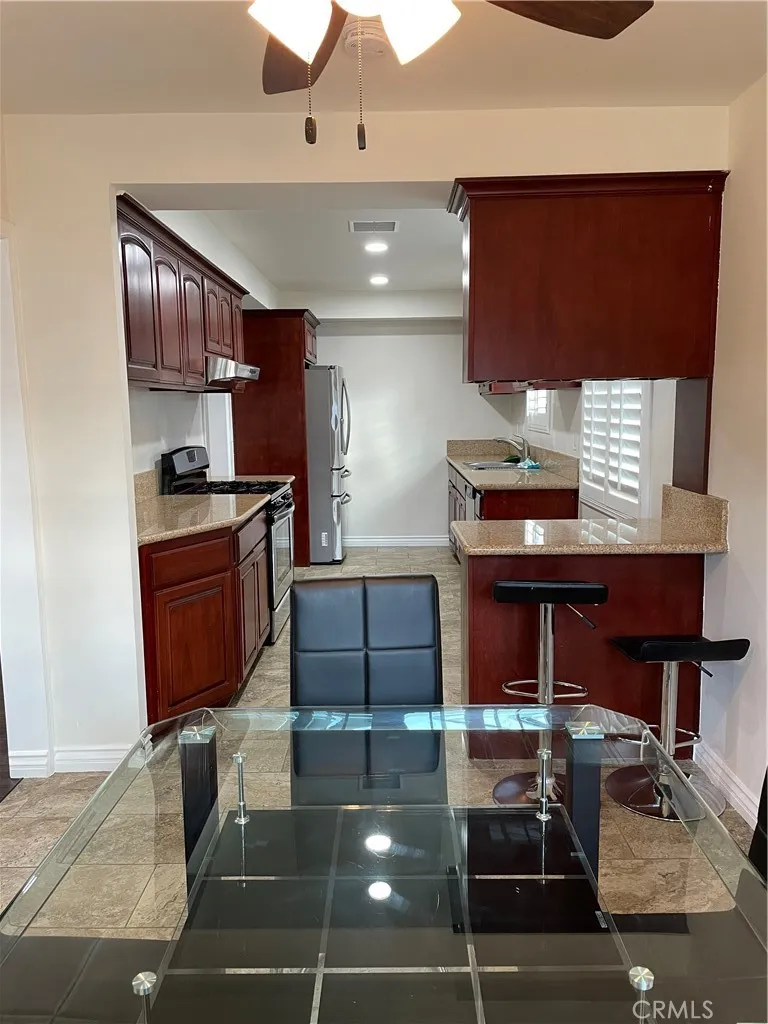 14377 Germain Street San Fernando, CA 91345