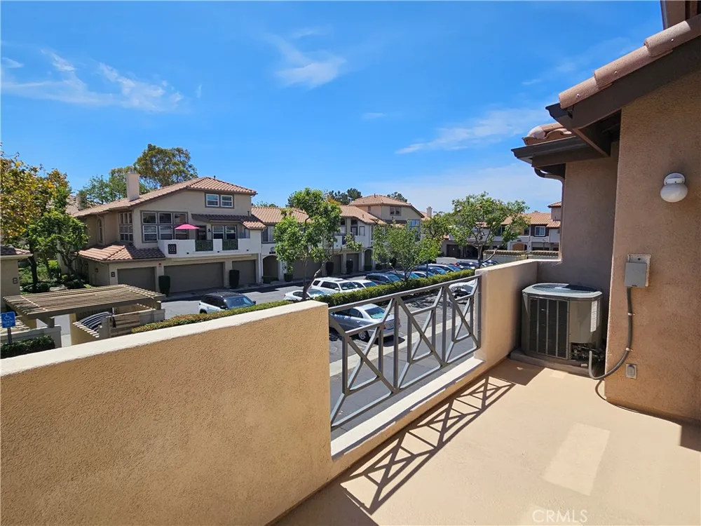 21 Paseo Estrellas Rancho Santa Margarita, CA 92688
