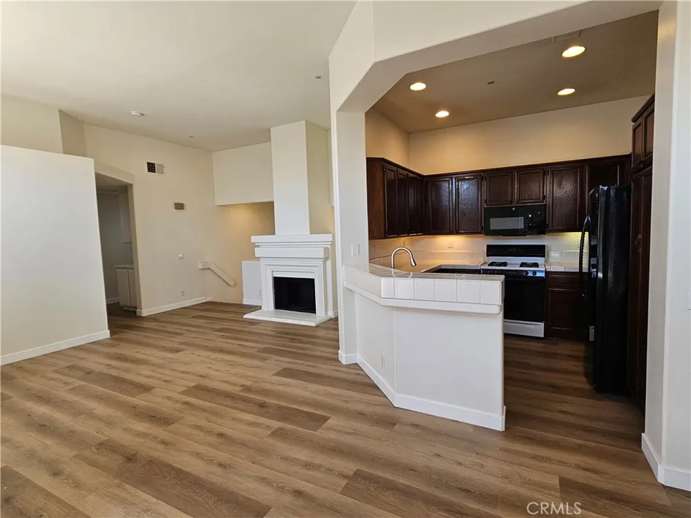 21 Paseo Estrellas Rancho Santa Margarita, CA 92688